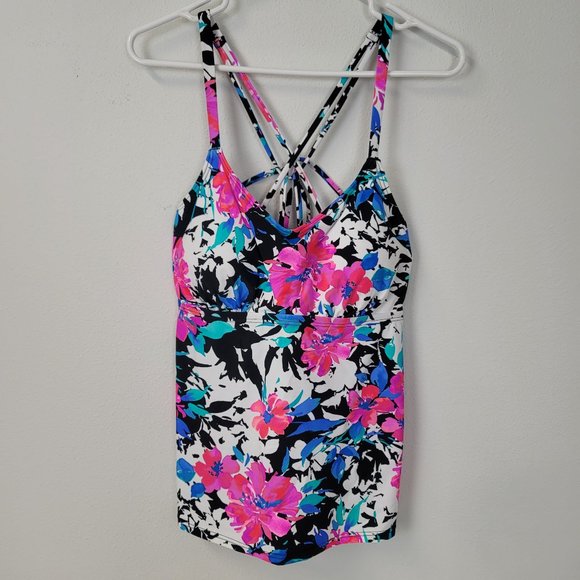 Island Escape Woman Other - island escape Tankini Top Womans 18W Palisades floral tropical underwire NWT